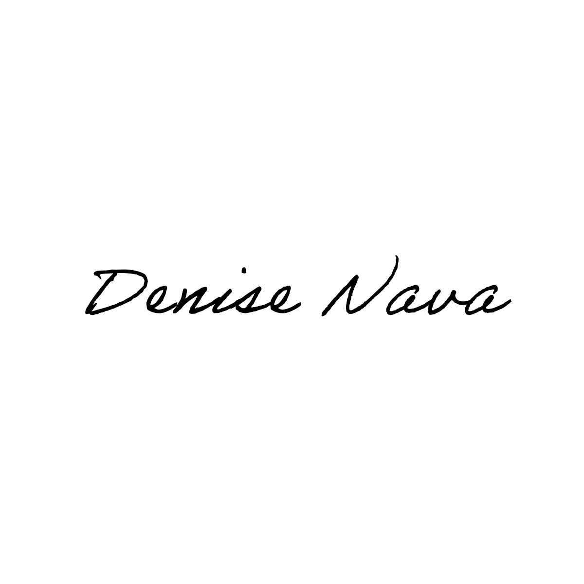 DENISE NAVA PHOTOGRAPHER signature